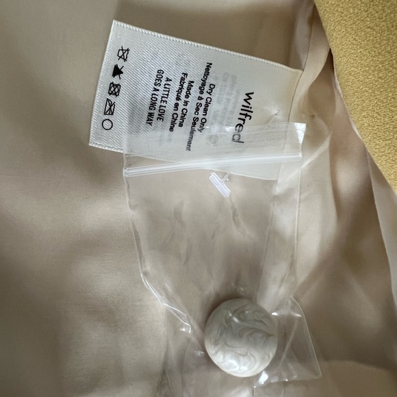 Aritzia- Wilfred blazer Pastel Yellow XXS - Picture 6 of 6